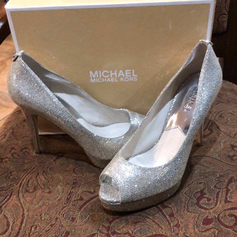 Micheal kors heels